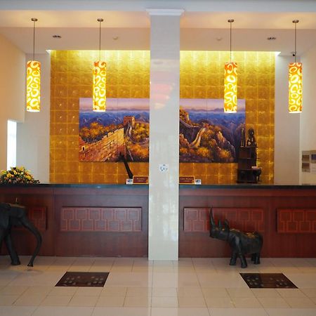 Soluxe Club International Hotel Ναϊρόμπι Εξωτερικό φωτογραφία