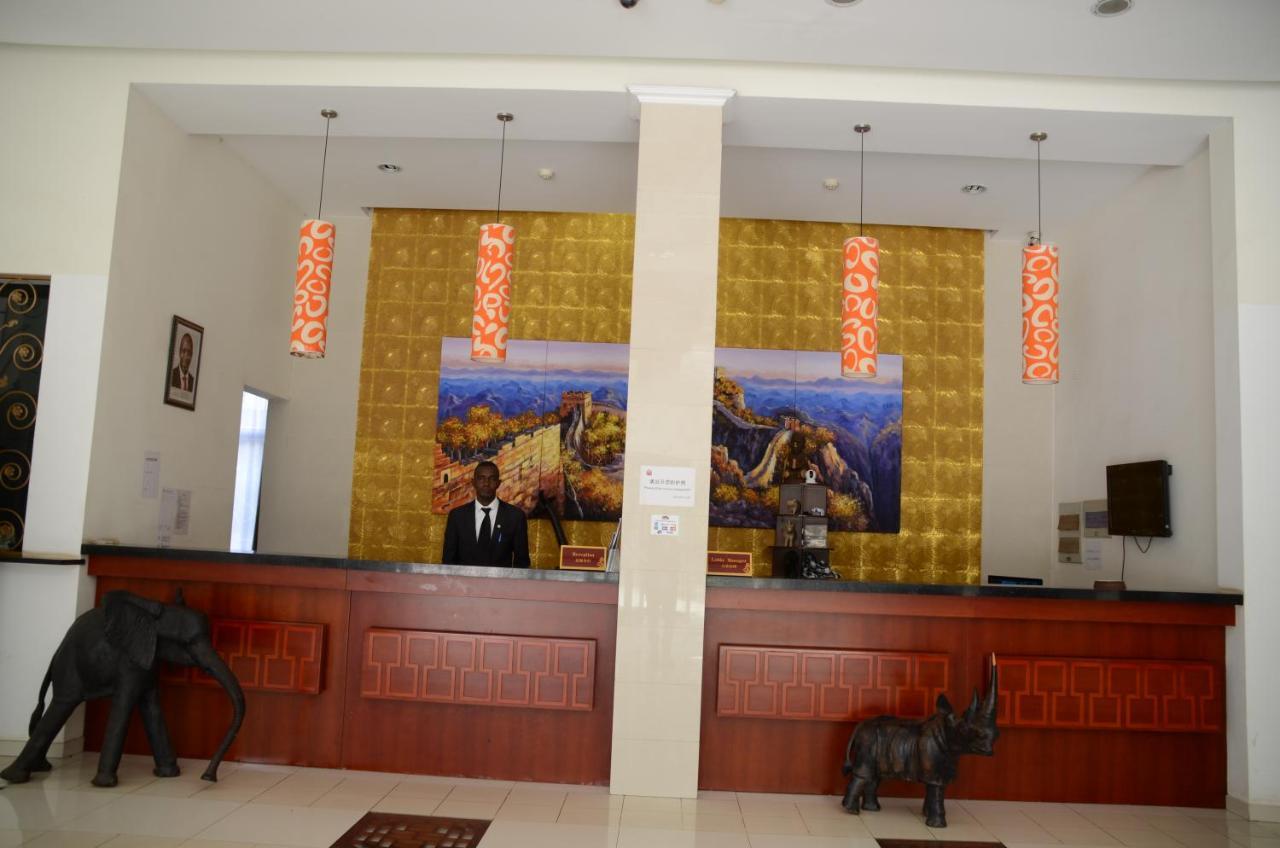 Soluxe Club International Hotel Ναϊρόμπι Εξωτερικό φωτογραφία